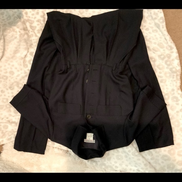 Yves Saint Laurent YSL